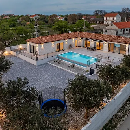 Lumina - Zen With Sauna Near Biograd Tinj